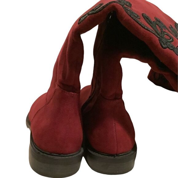 Knee High Fashion Boots by Cloud Walkers - Picture 5 of 10